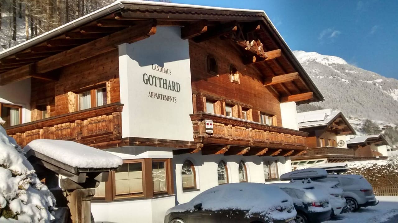 Winteransicht Landhaus Gotthard