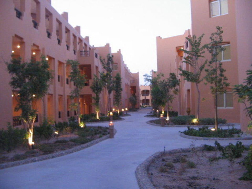 Wenn man zum Pool geht Stella Beach Resort & Spa Makadi Bay