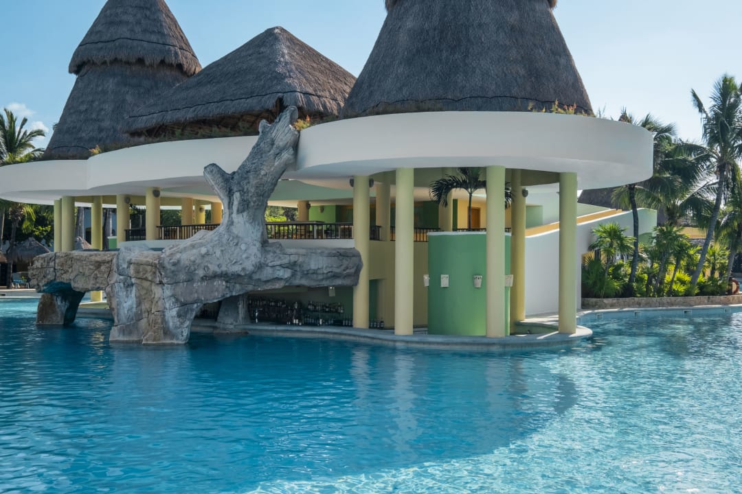 Pool Iberostar Selection Paraiso Maya Suites