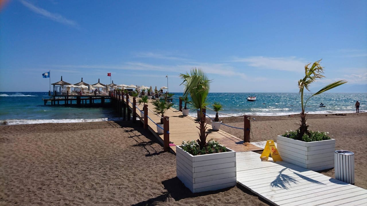 Steg Hotel Baia Lara