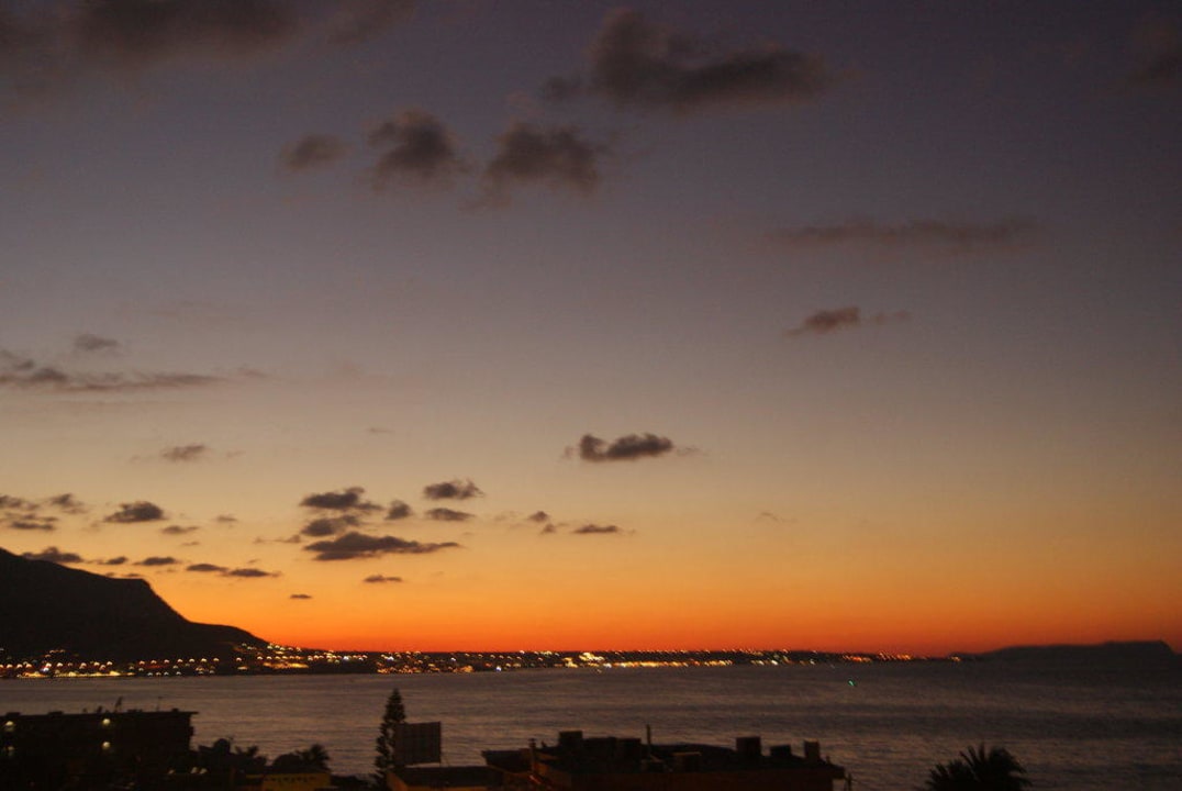 Sonnenuntergang vor unserem Balkon Calimera Sirens Beach