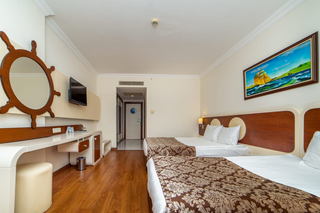 Zimmer Transatlantik Hotel & SPA