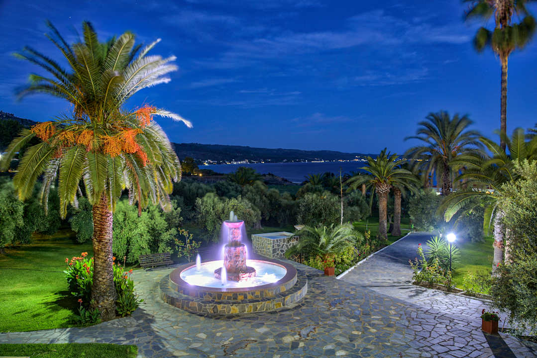 Gartenanlage Mendi Hotel