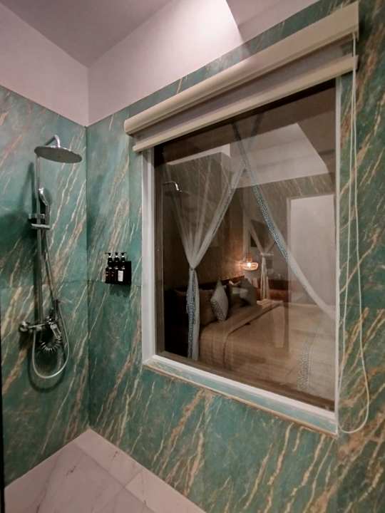 Zimmer Reef & Beach Resort