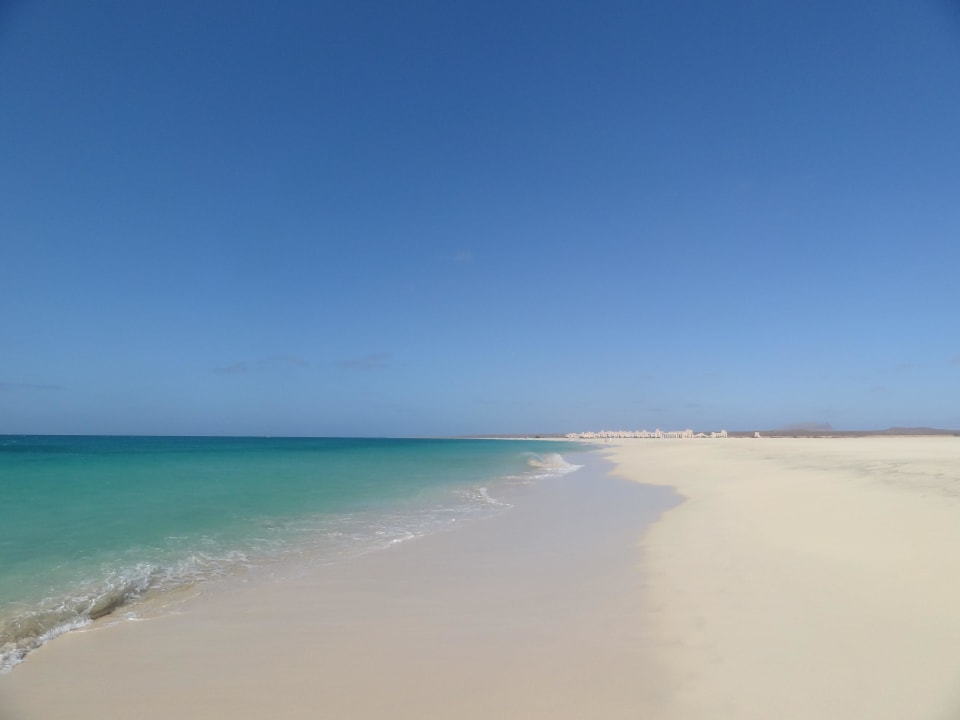 Einfach traumhaft - Blick über Strand Richung Hote Hotel Riu Touareg