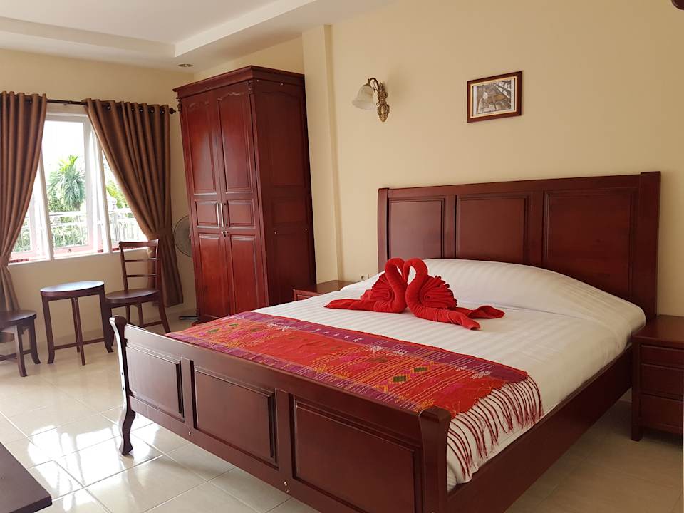 Zimmer Zoé’s Paradise Waterfront Hotel