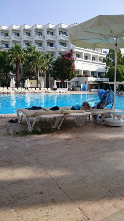 Pool Asteria Collection Side