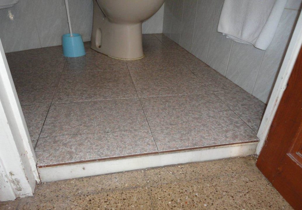 Zugang zum Badezimmer 3343 Cleopatra Spa Hotel