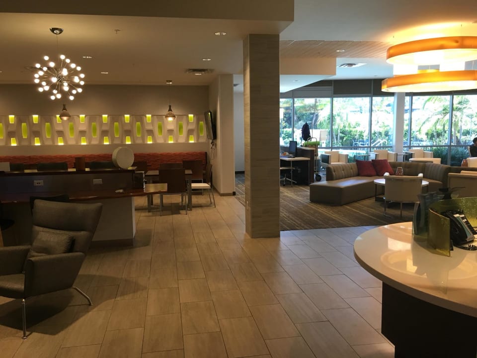 Lobby SpringHill Suites by Marriott San Diego Mission Valley