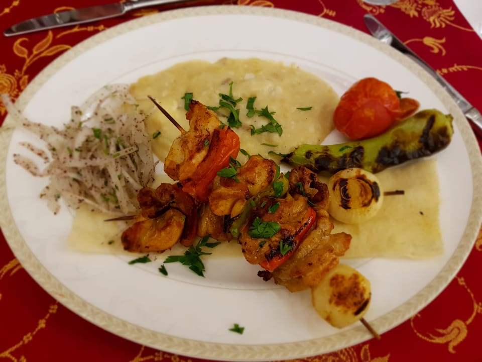 Gastro Side Royal Palace Hotel & Spa