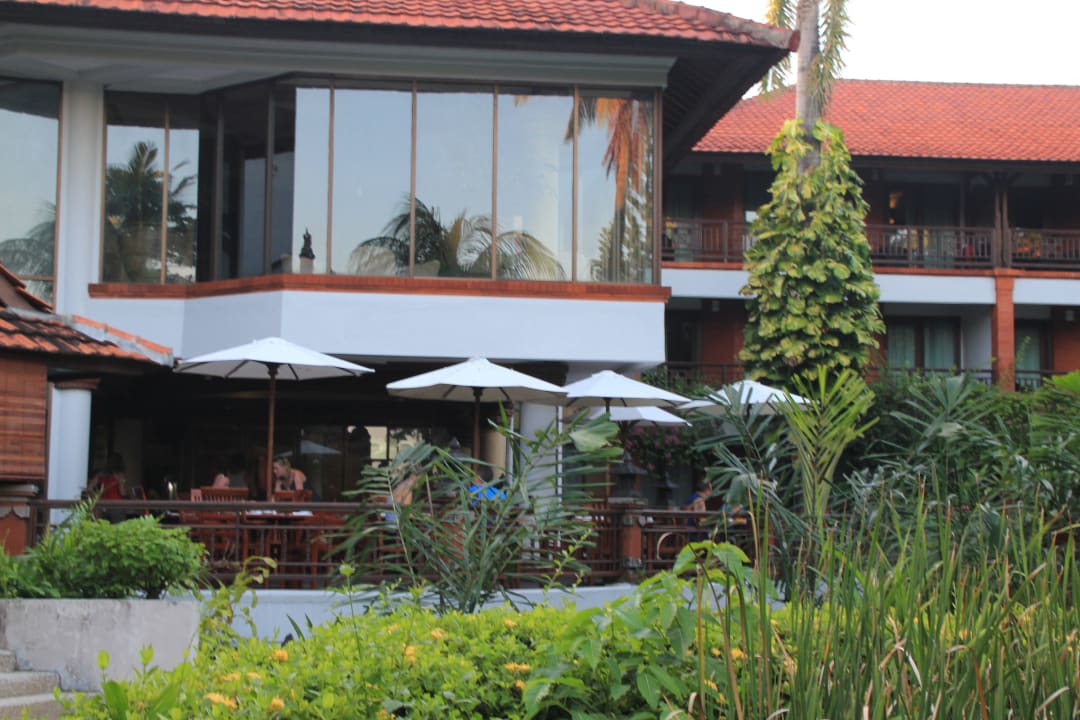 Frühstücksterrasse Bali Garden Beach Resort