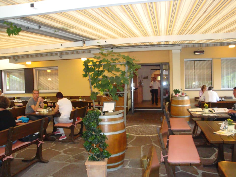 Terrasse de lhôtel Gasthof Hotel Terzer