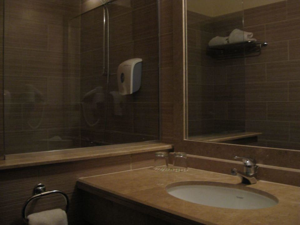 Bad Jaz Dar EL Madina