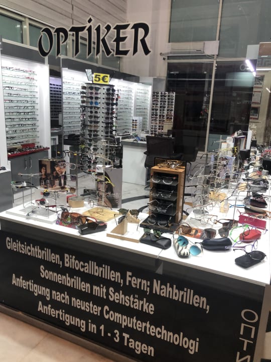 Sport & Freizeit Well Palace Side