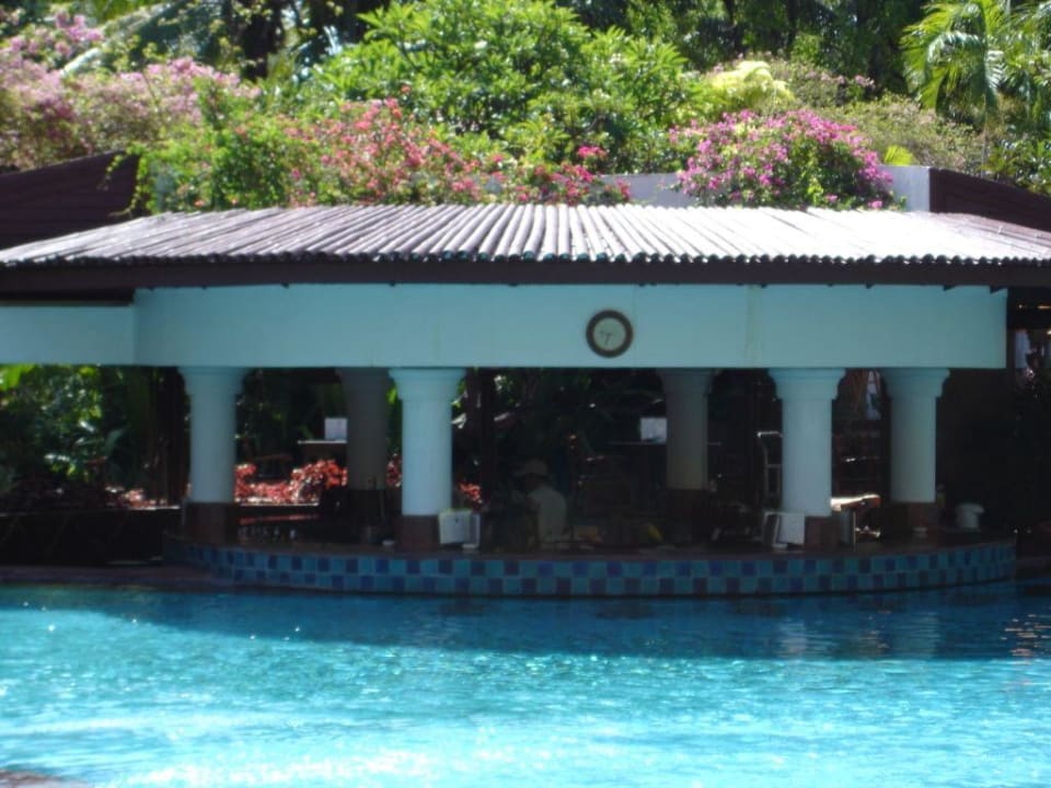 Poolbar am Pool 1 Anantara Hua Hin Resort
