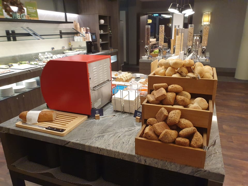 Gastro Hampton by Hilton Berlin City West