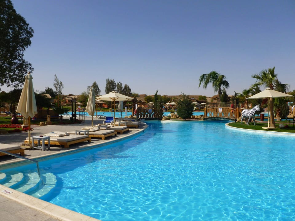Eine der vielen Poolanlagen Pickalbatros Jungle Aqua Park Resort - Neverland Hurghada