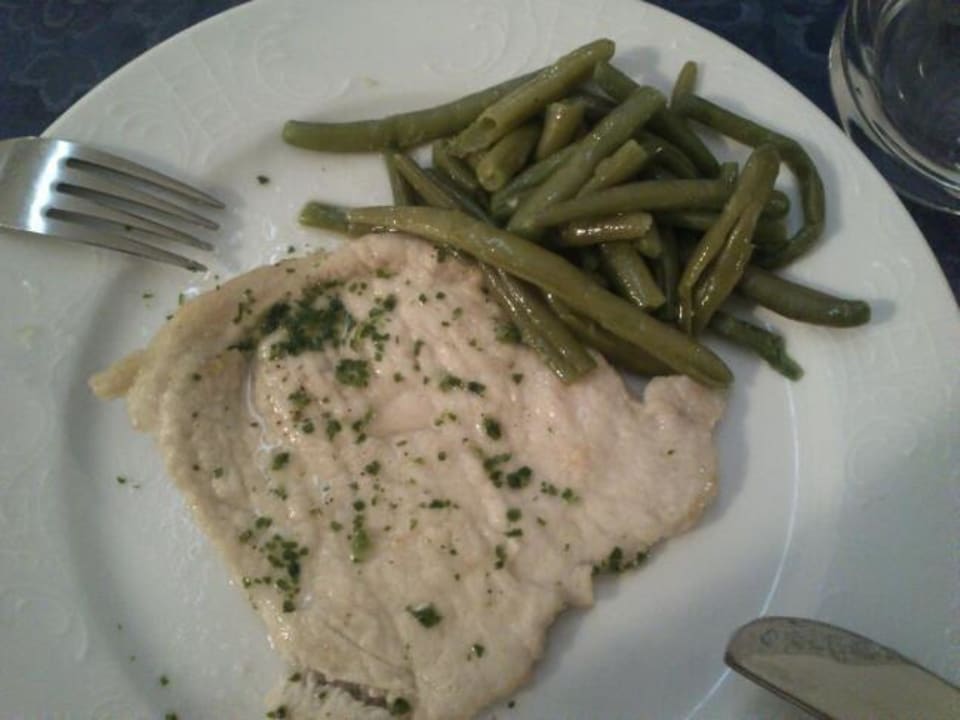 Schnitzel mit Bohnen  Hotel Savoia