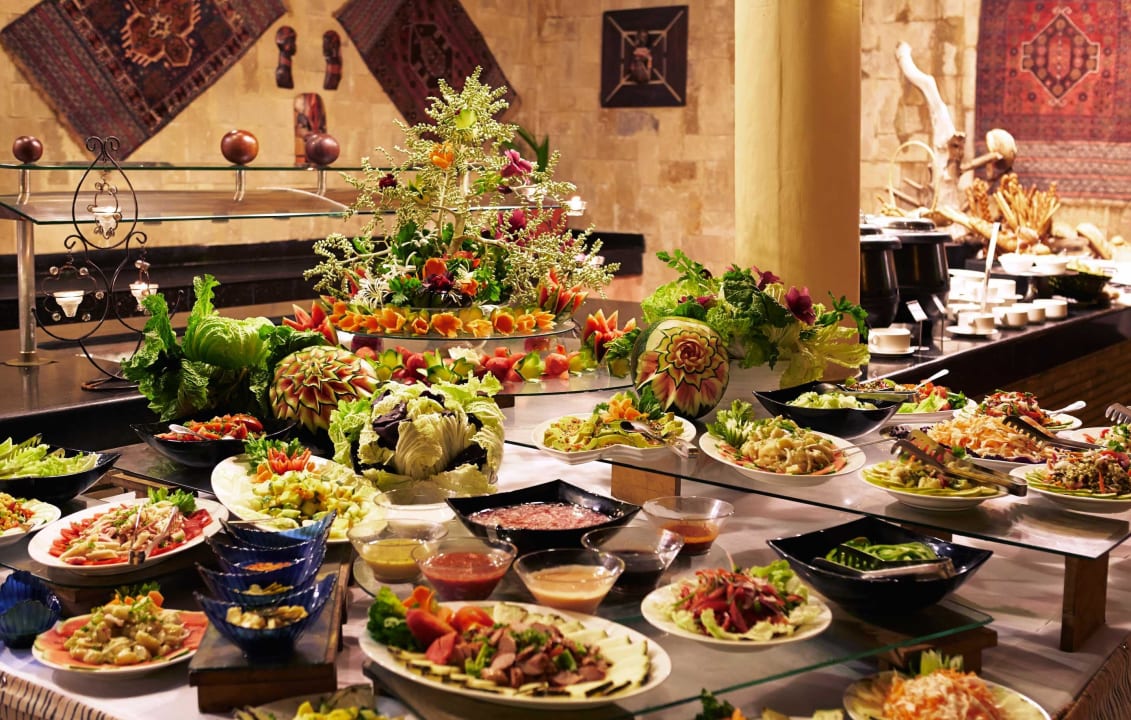 Buffets  Neptune Palm Beach Boutique Resort & Spa