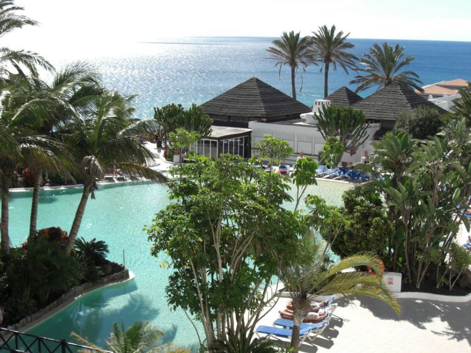 Großer Pool (Teilansicht) Club Jandia Princess