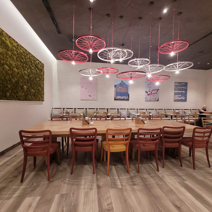 Gastro IntercityHotel Berlin Airport BER Terminal 1+2