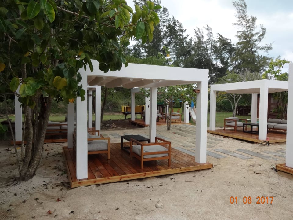 Lounge-Bar noch im Bau Blau varadero - Adults only