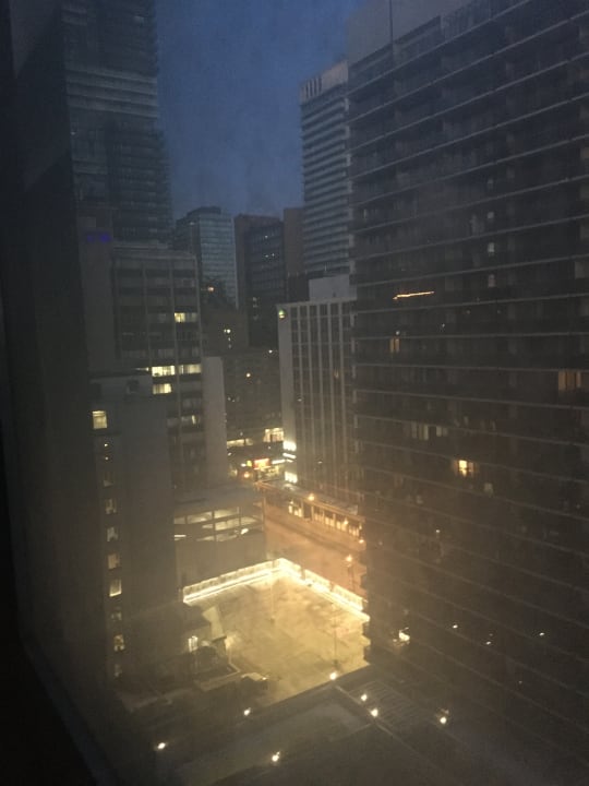 Ausblick Holiday Inn Toronto Downtown Centre