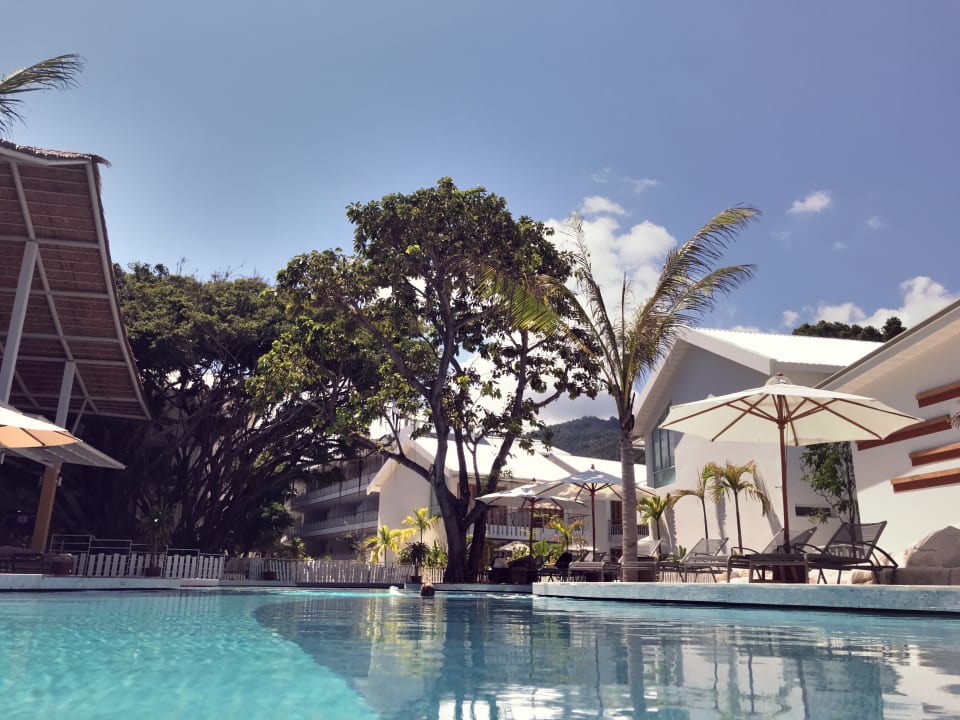 Pool White Sand Samui Resort