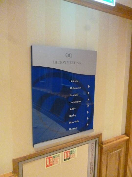 Korytarz Hilton East Midlands Airport