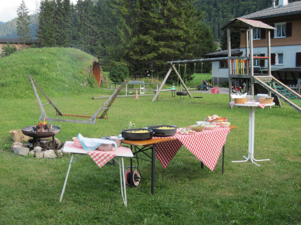 Grillen im Garten Pension & Ferienwohnung Solaria