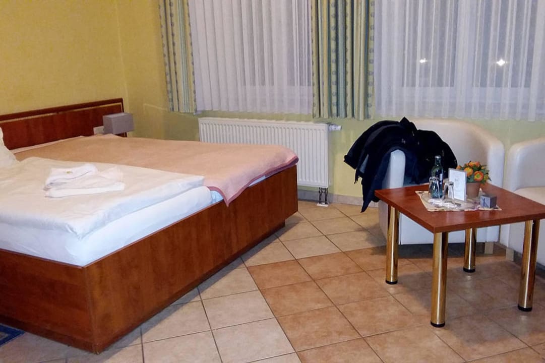 Doppelzimmer zur Einzelbelegung Hotel an der Therme
