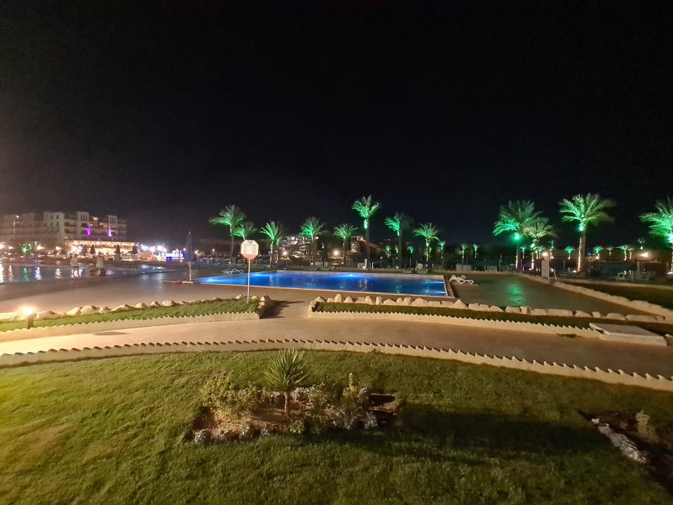 Gartenanlage Gravity Hotel & Aqua Park Hurghada