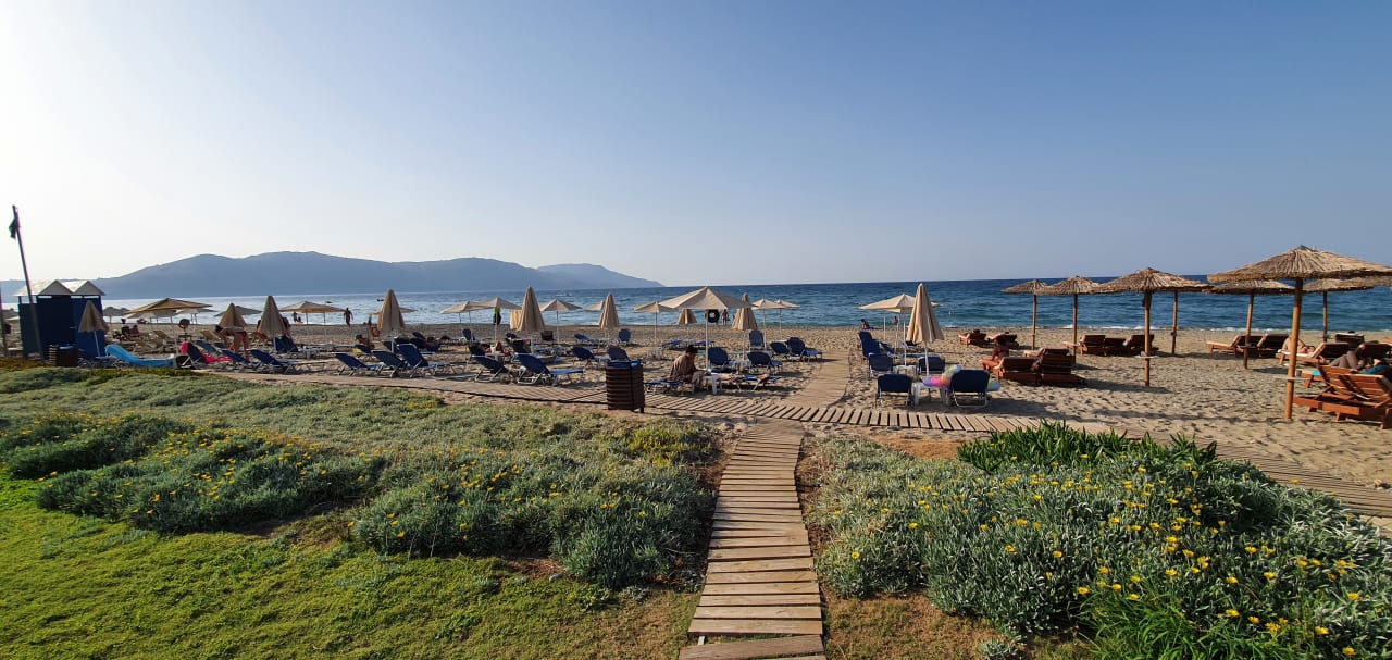 Strand HARPIN Happy Days Beach Hotel