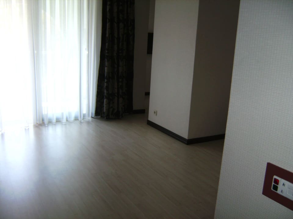 Blick vom Eingang 1522 Asteria Collection Side