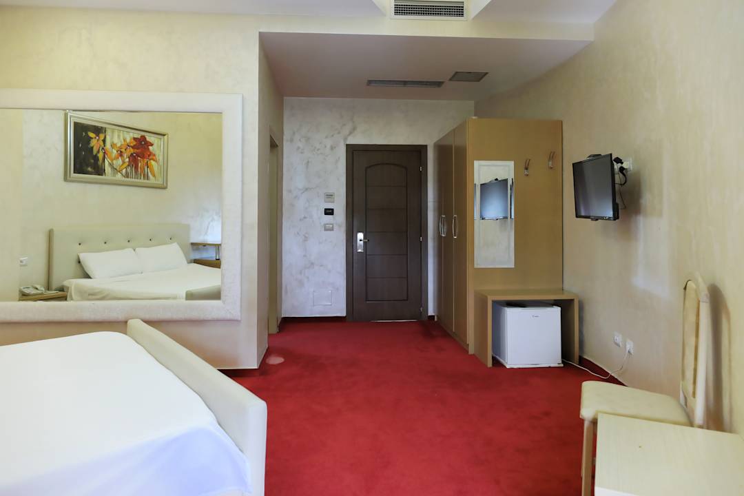 Zimmer Hotel Gjuta