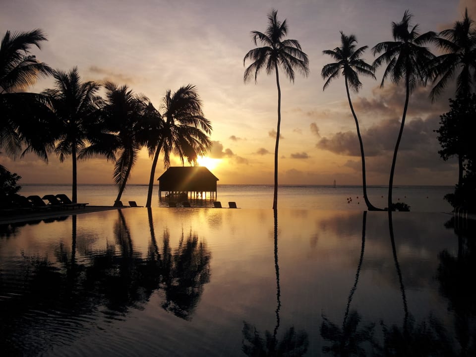 Sunrise over Meeru Meeru Maldives Resort Island