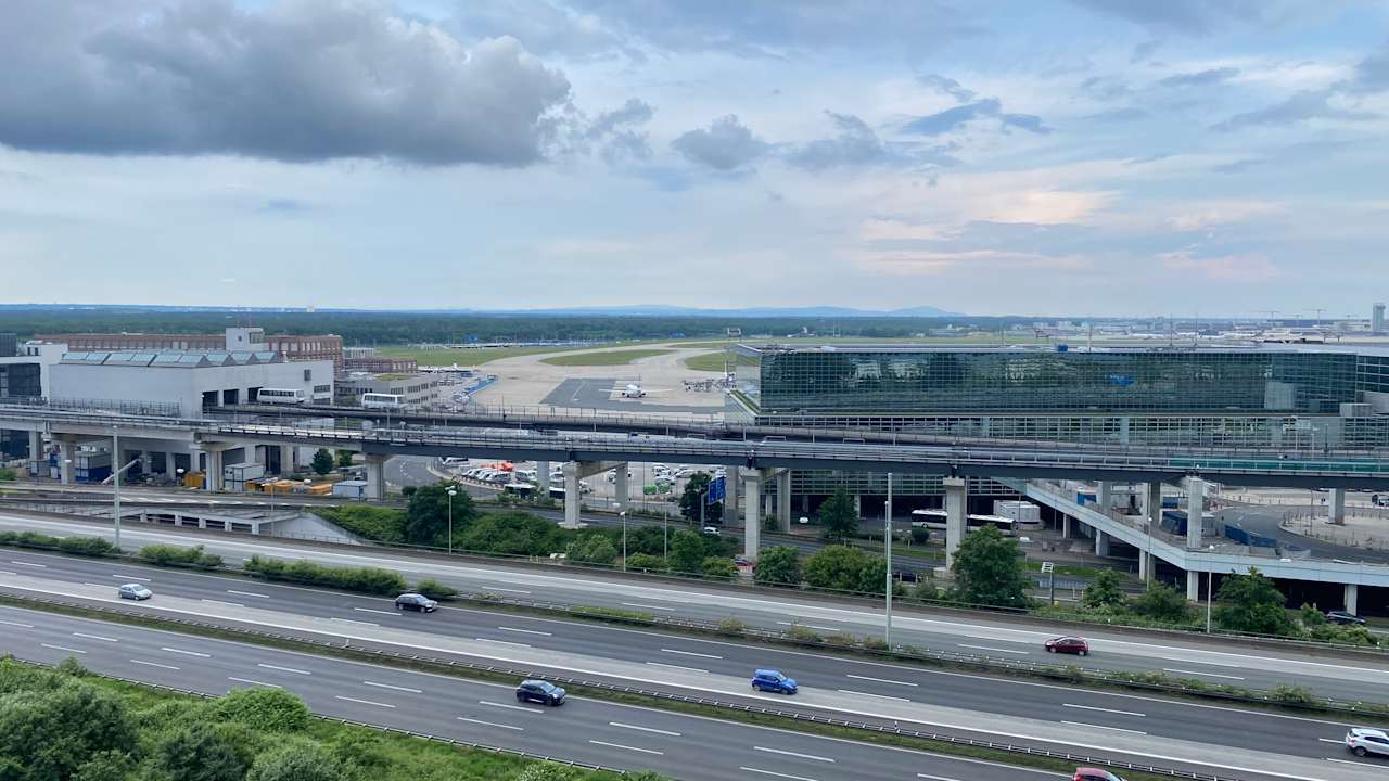 Ausblick b'mine Hotel Frankfurt Airport