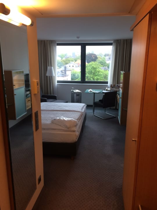 Zimmer Dorint Hotel Pallas Wiesbaden