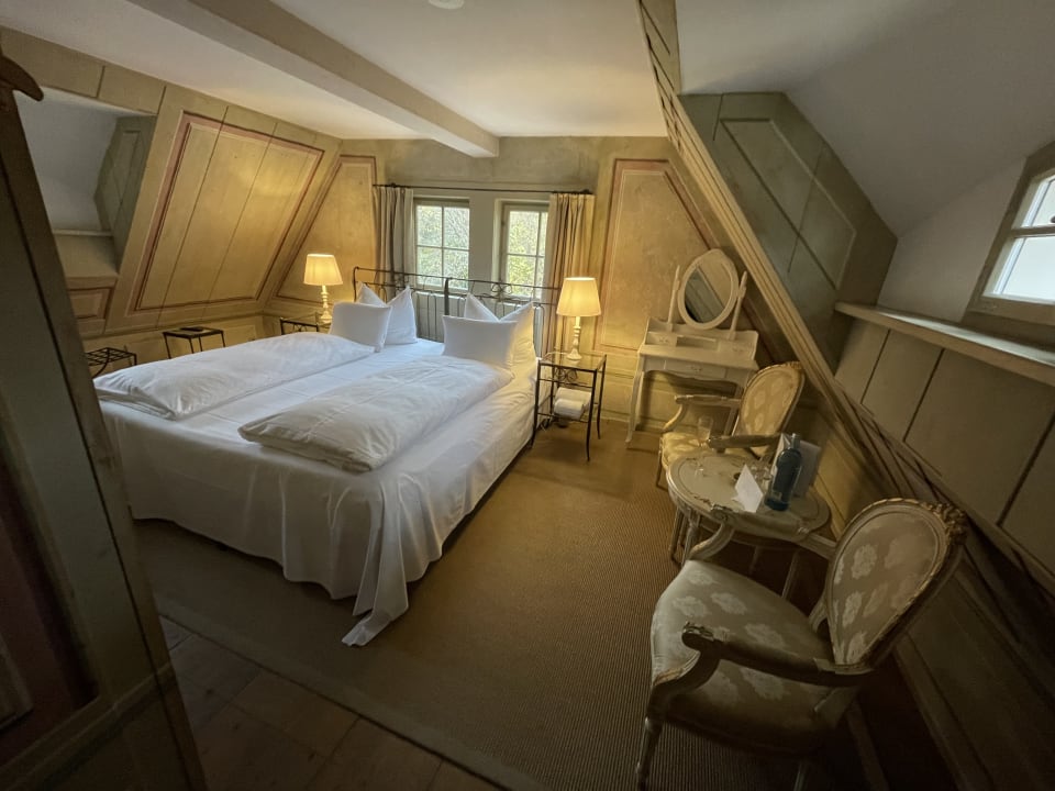 Zimmer Hotel Villa Sorgenfrei & Restaurant Atelier Sanssouci