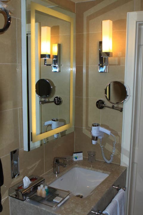 Im Bad Windsor Hotel & Convention Center Istanbul