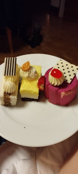 Gastro Blue Waters Club