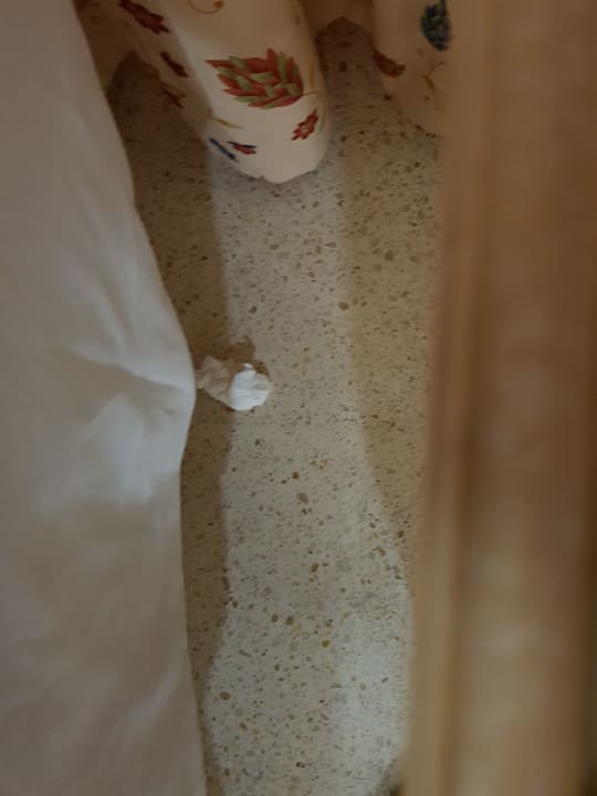 Die Ortsveränderung des Taschentuchs meines Vorgängers über  Cabot Playa Grande - Adults Only