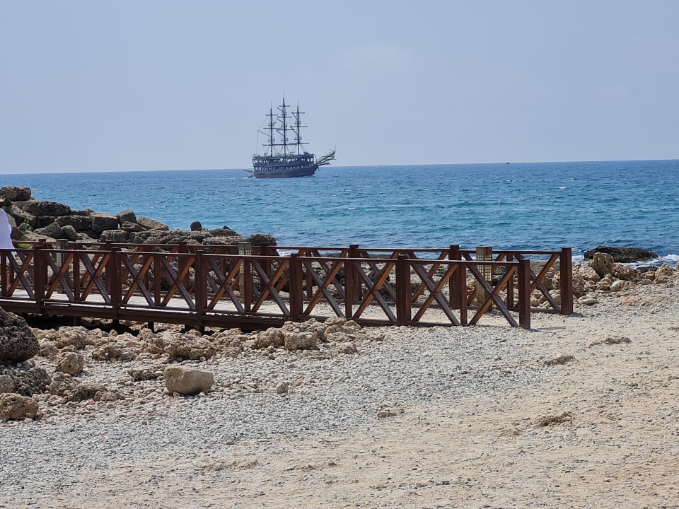 Strand Can Garden Beach