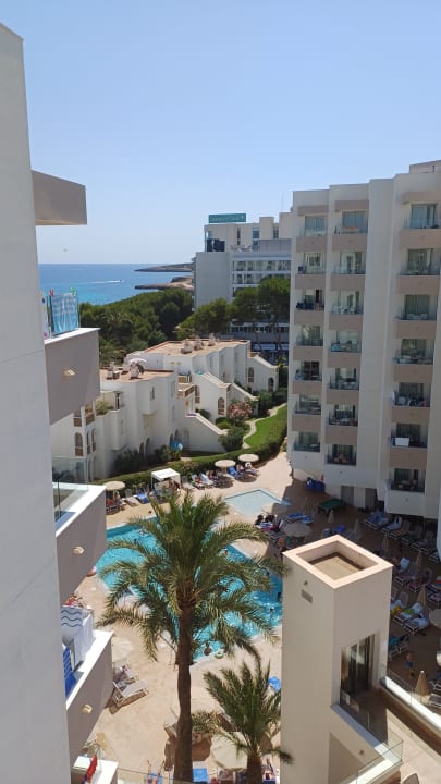 Pool Hipotels Bahia Grande