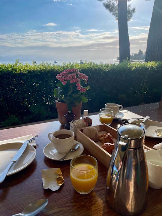 Gartenanlage Ikos Dassia