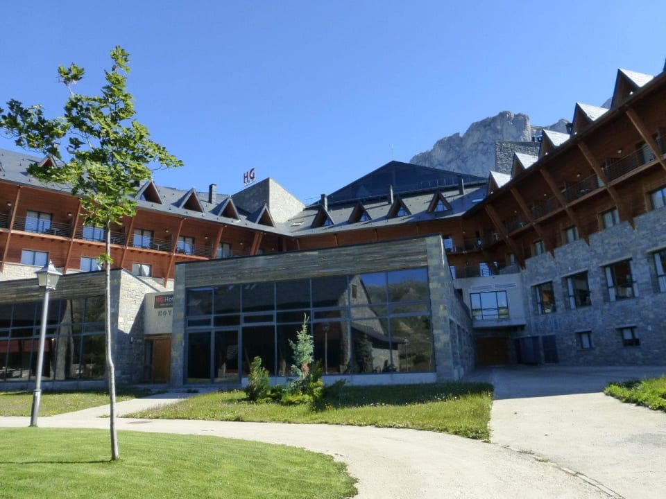 Außenansicht Hotel HG Alto Aragon