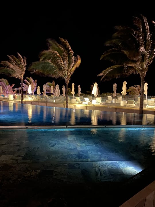 Pool Radisson Blu Poste Lafayette Resort & Spa - Adults only