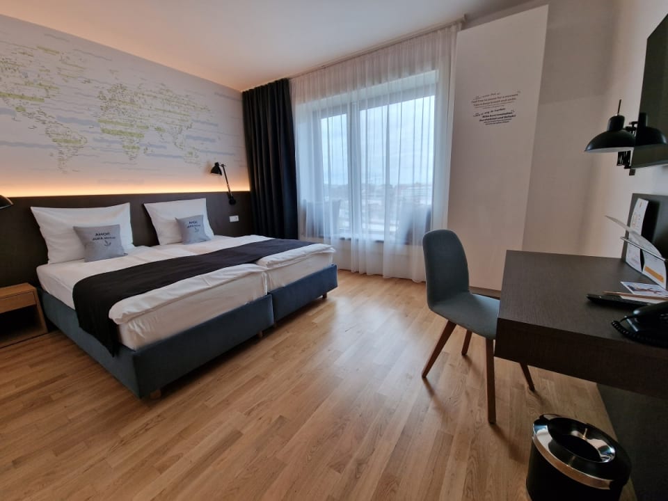 Zimmer JUFA Hotel Hamburg HafenCity