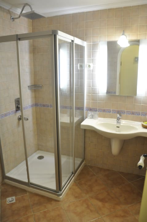 Zimmer Adalya Port Hotel