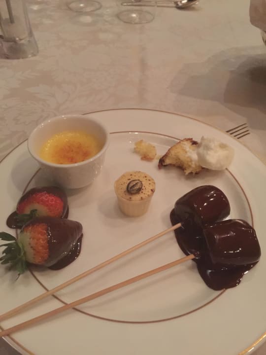 Tolles Dessert Emirates Palace Mandarin Oriental